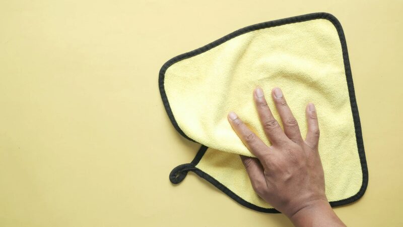 冬の洗車は拭き取りしないでいい?