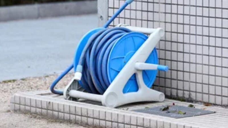 巻き取り式の洗車ホース